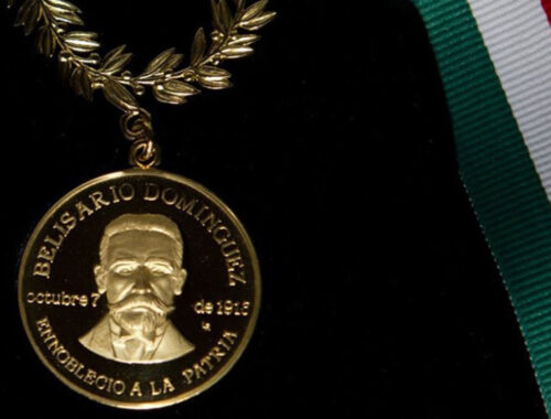 Medalla-Belisario-Domínguez